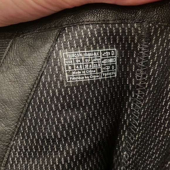 FINAL CALL! Amazing! New! Never Worn ‘Tsubo’ Tarian Black Tall Boots! Size 6! - Picture 6 of 16